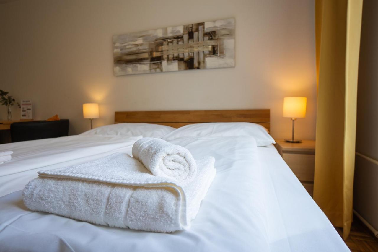וינה Central Living - Stephansdom Apartments מראה חיצוני תמונה